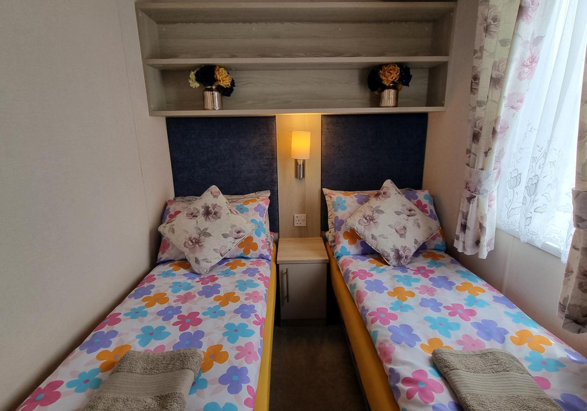 Static Caravan To Hire , Hoburne Devon Bay Hotel Goodrington Екстериор снимка